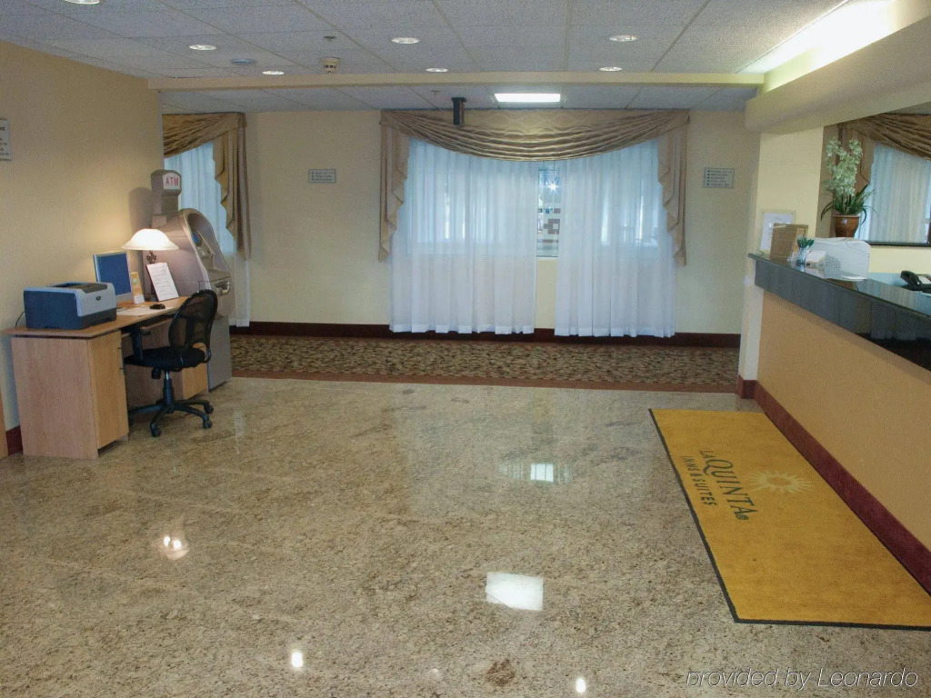 Country Inn & Suites by Radisson, Bolingbrook-Romeoville, I-55