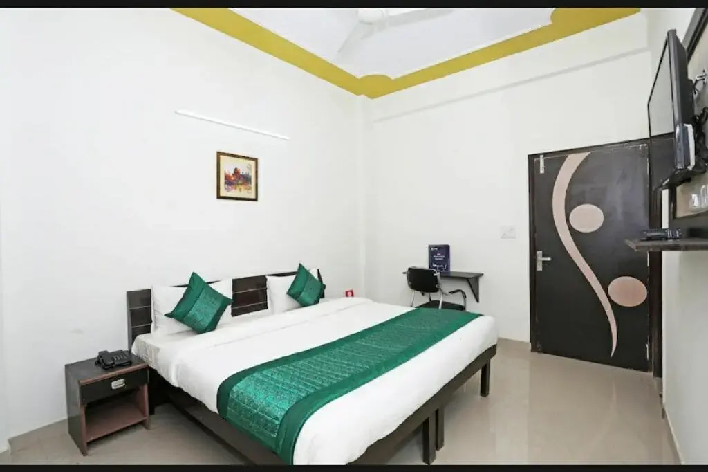 B-5 Kalish Park by OYO Rooms