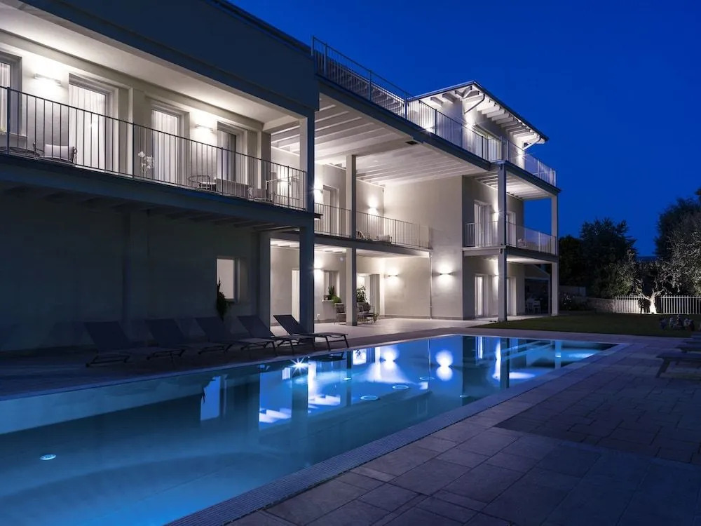 Bed & Breakfast LA HOME and Apartments