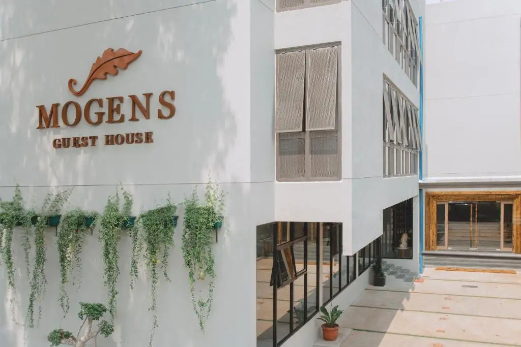 Mogens Guesthouse