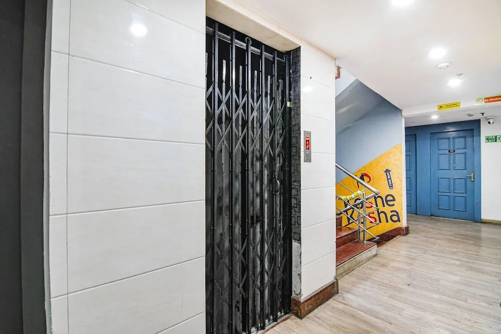 OYO Townhouse 152 Hotel Suncitel Airport