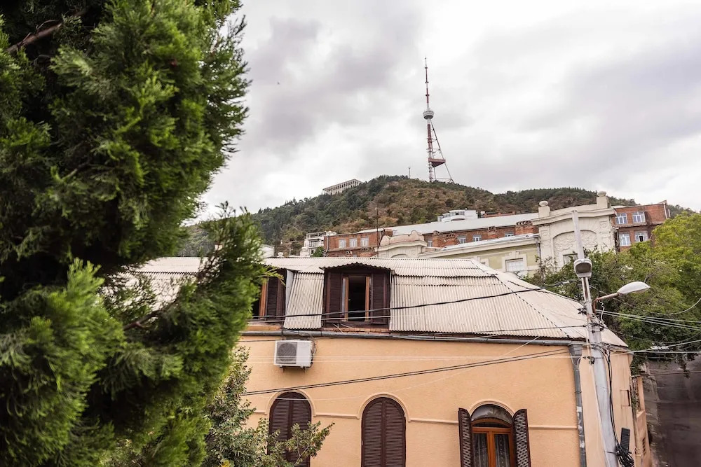 Lias Guest House