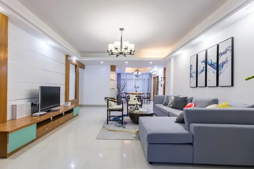 Locals Boutique Apartment Huafa Plaza 21