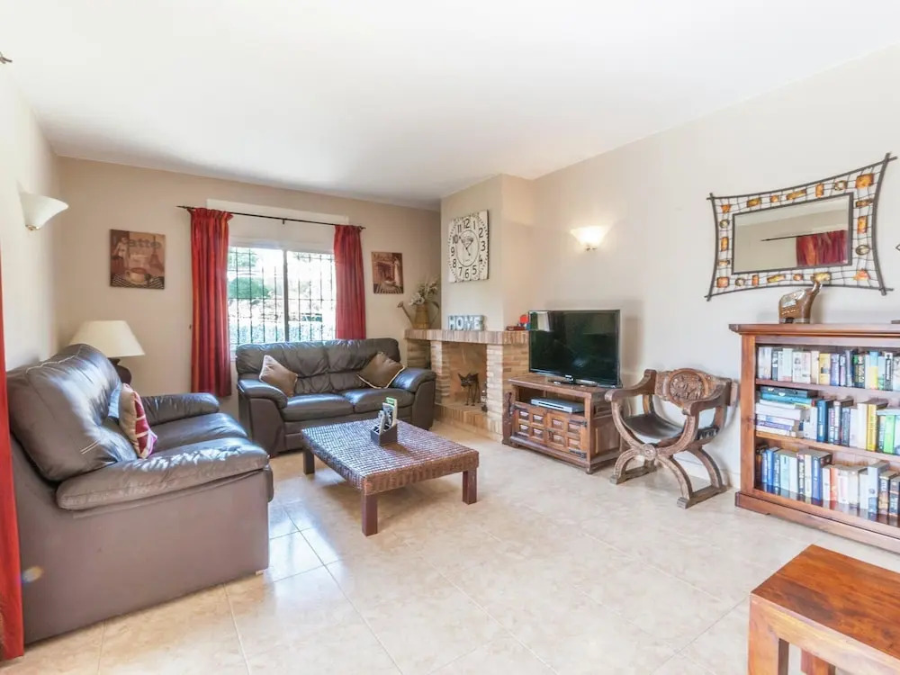 Alluring Villa in L'escala With Private Swimming Pool