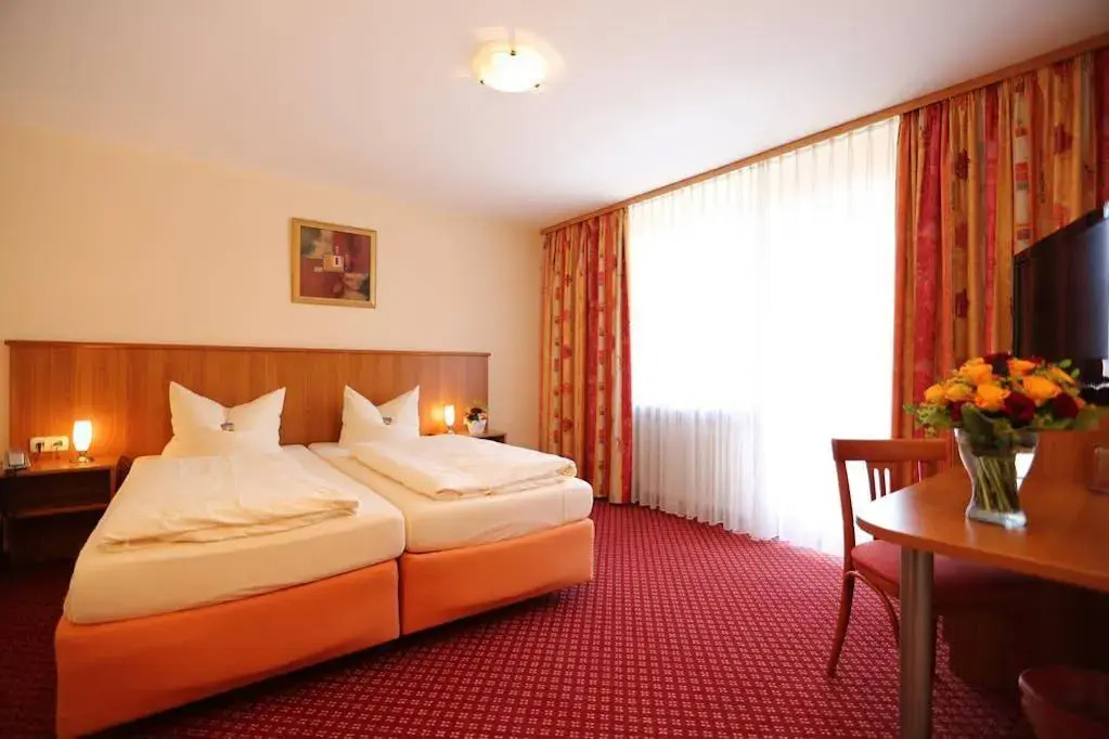 Hotel Friedenseiche