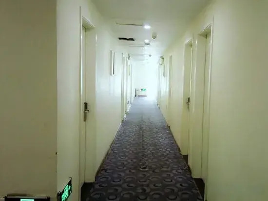 7Days Inn Chain Hotel (Hengshui Railway Station Central Avenue)