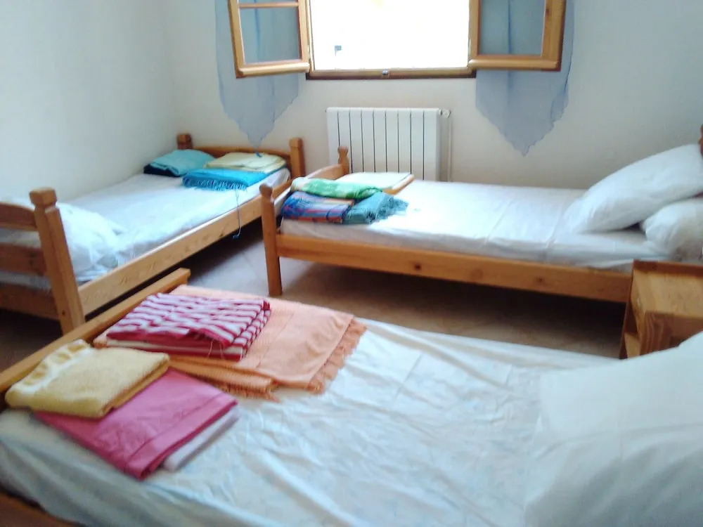 Villa With 2 Bedrooms in Mormoiron, With Private Pool and Furnished Ga