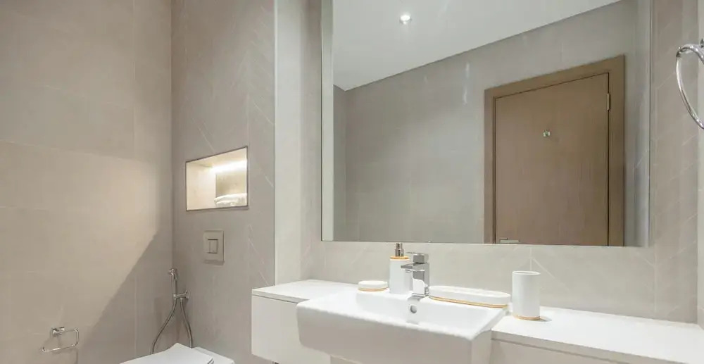LUX The Burj Khalifa Lagoon View Suite 5