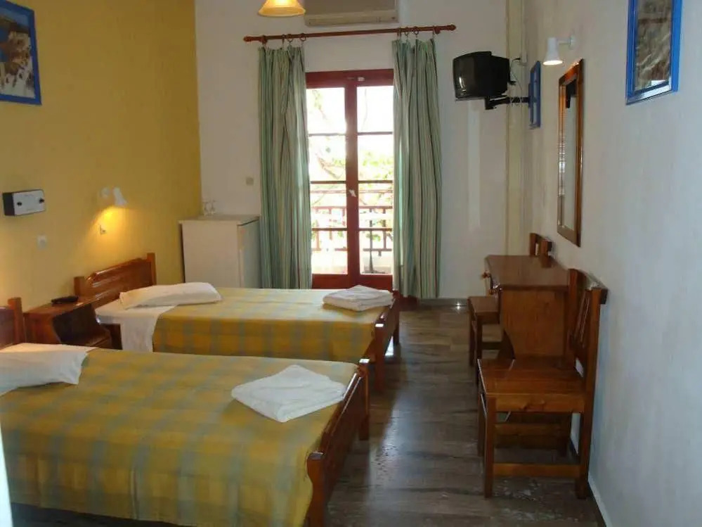 Estia Hotel & Studio