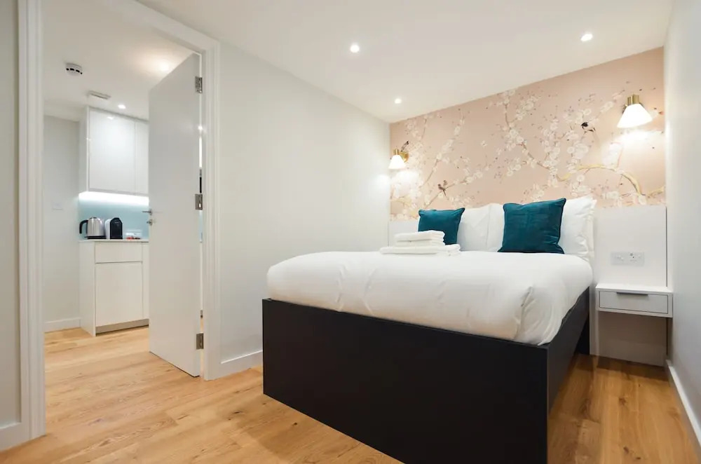 Sale Place Serviced Apartments