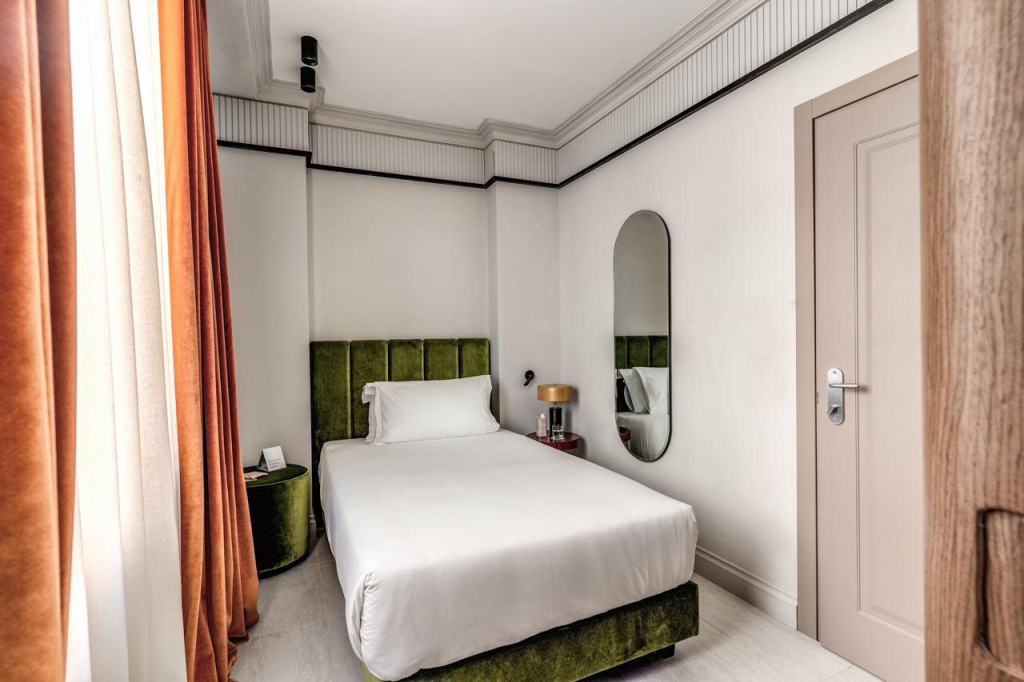 Santa Maria Maggiore Suites Apartments
