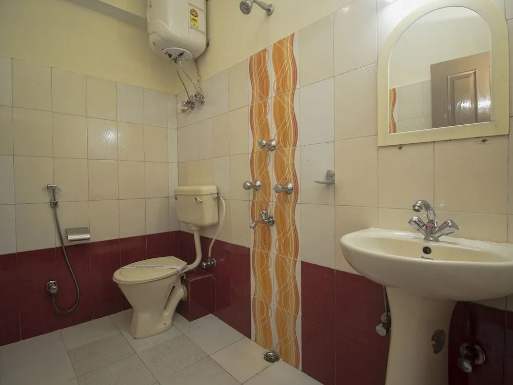 OYO 17039 Hotel Omkar