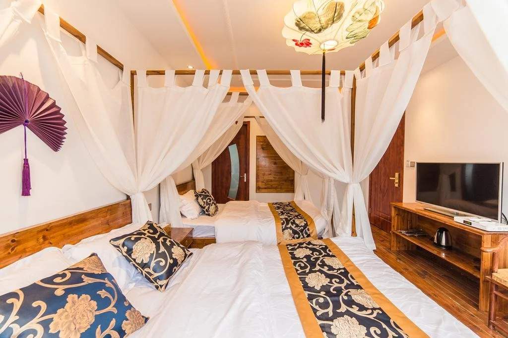 Zhouzhuang He Tang Yue Se Boutique Hotel