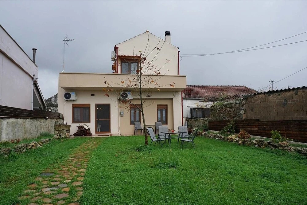 Delightful Country Mansion in ''Armeni''