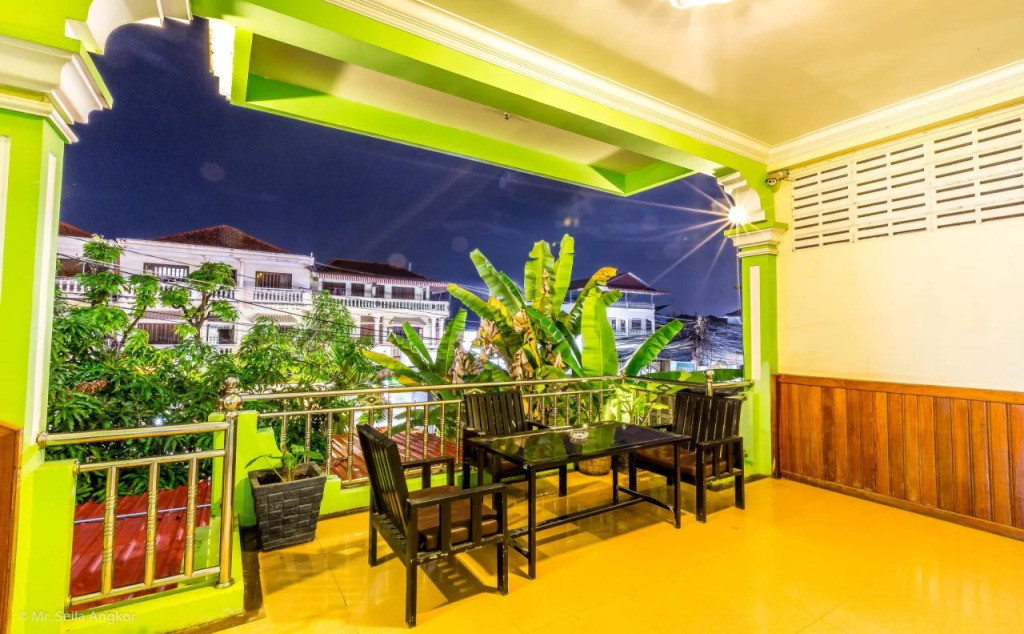 Top Sky Hostel