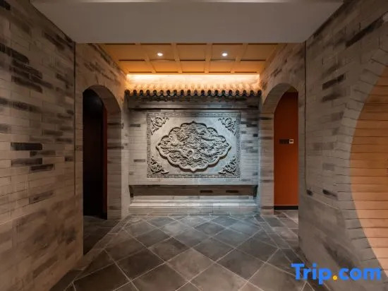 Yujing Hotel
