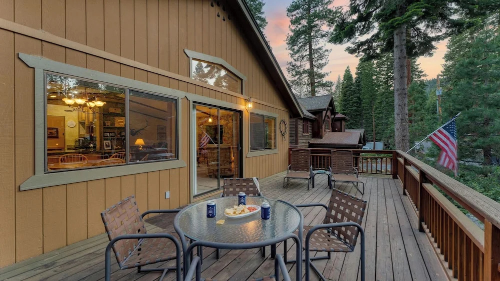 Wildwood by Avantstay Hot Tub, 5mins to Lake