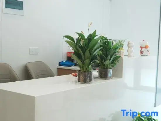 Mizhi Homestay (Wansui Mountain Dasong Wuxia City Songdu Imperial City Tourist Resort)