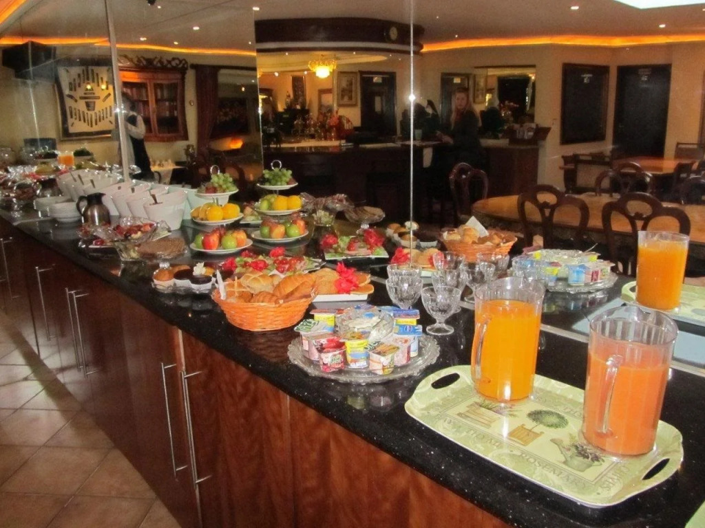 Elizabeth Manor Guest House