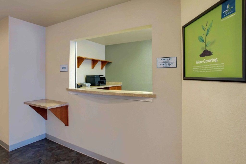 WoodSpring Suites Washington DC Andrews AFB