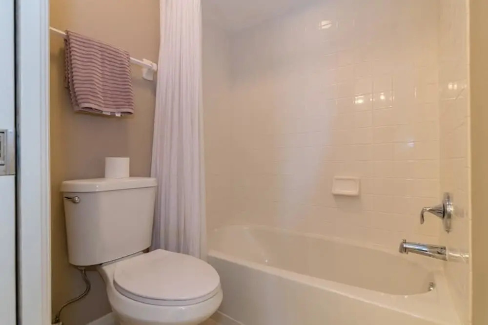 Cove at Sandy Pointe Unit 210