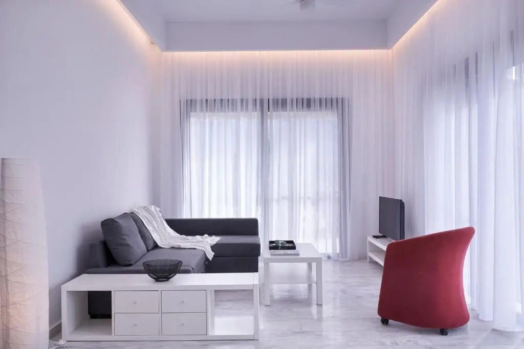 Augoustos ECO luxury apartments with pool