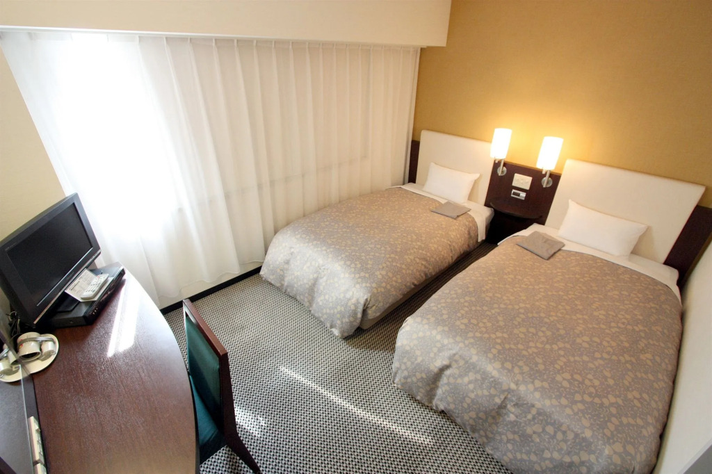 Takaoka Manten Hotel Ekimae