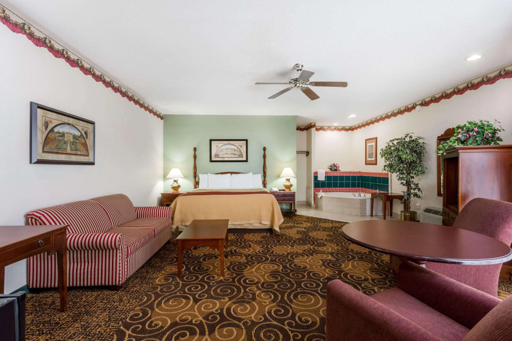 Red Roof Inn Orangeburg