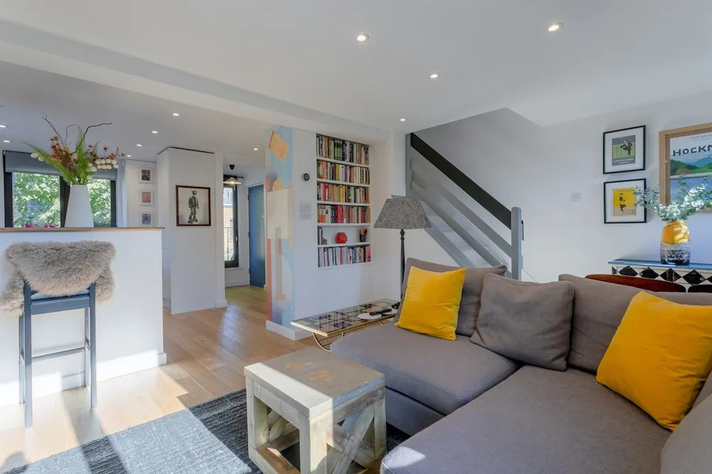 Modern 2 Bedroom Apartment Near Portobello Road