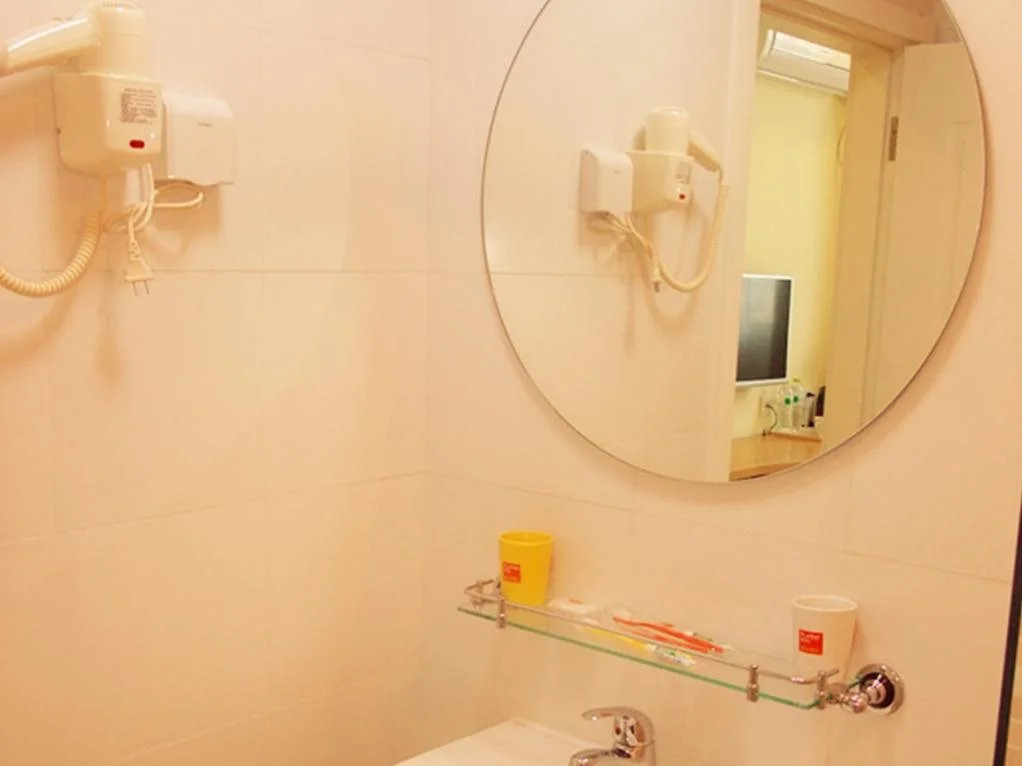 Home Inn - Jingjiang Renmin Road Branch