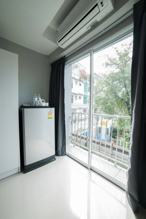 S44ROOM