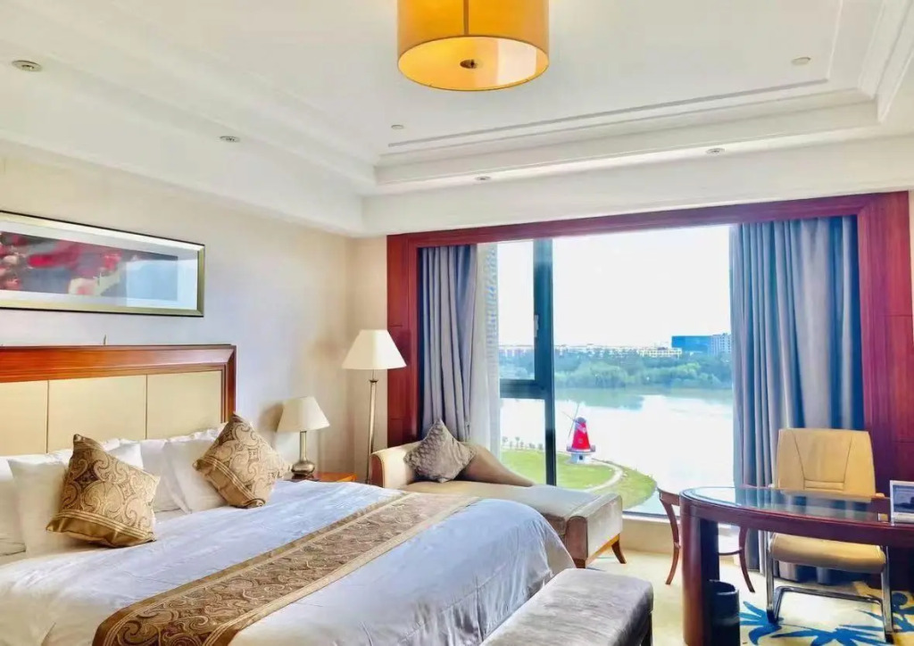 New Century Grand Hotel Huaian