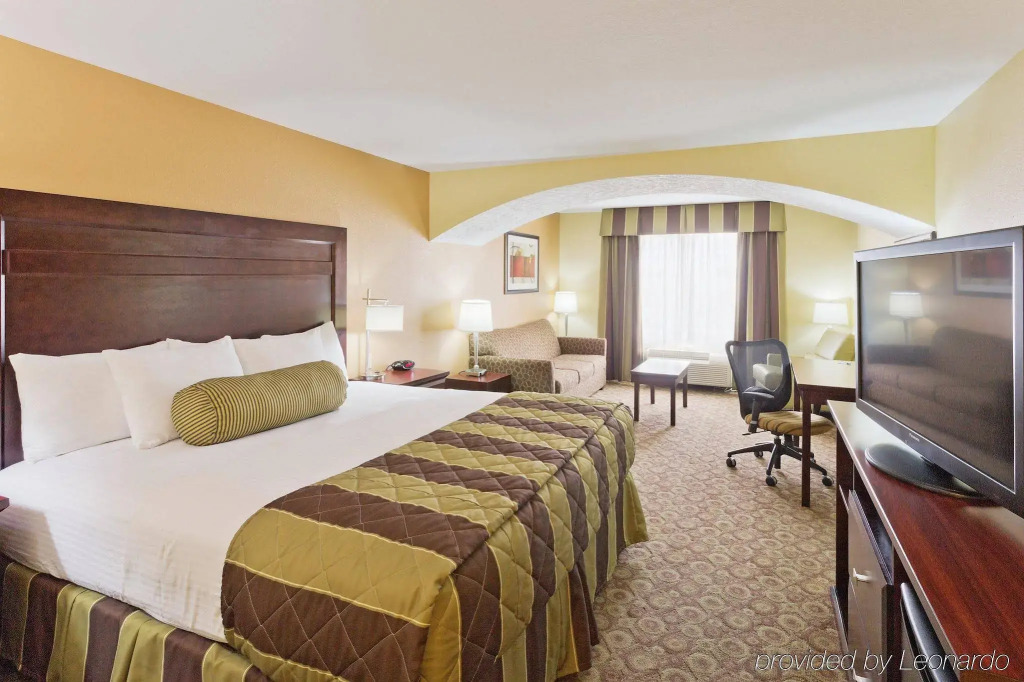 La Quinta Inn & Suites by Wyndham Minot