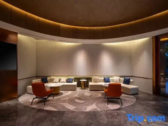 Holiday Inn Express Shenzhen Sports Center by IHG
