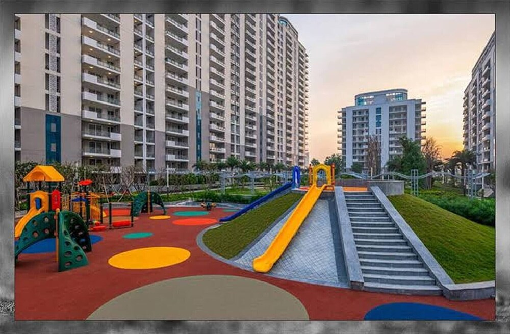 Luxurious 2-bedroom Apartment With Shared Pool in Gurugram