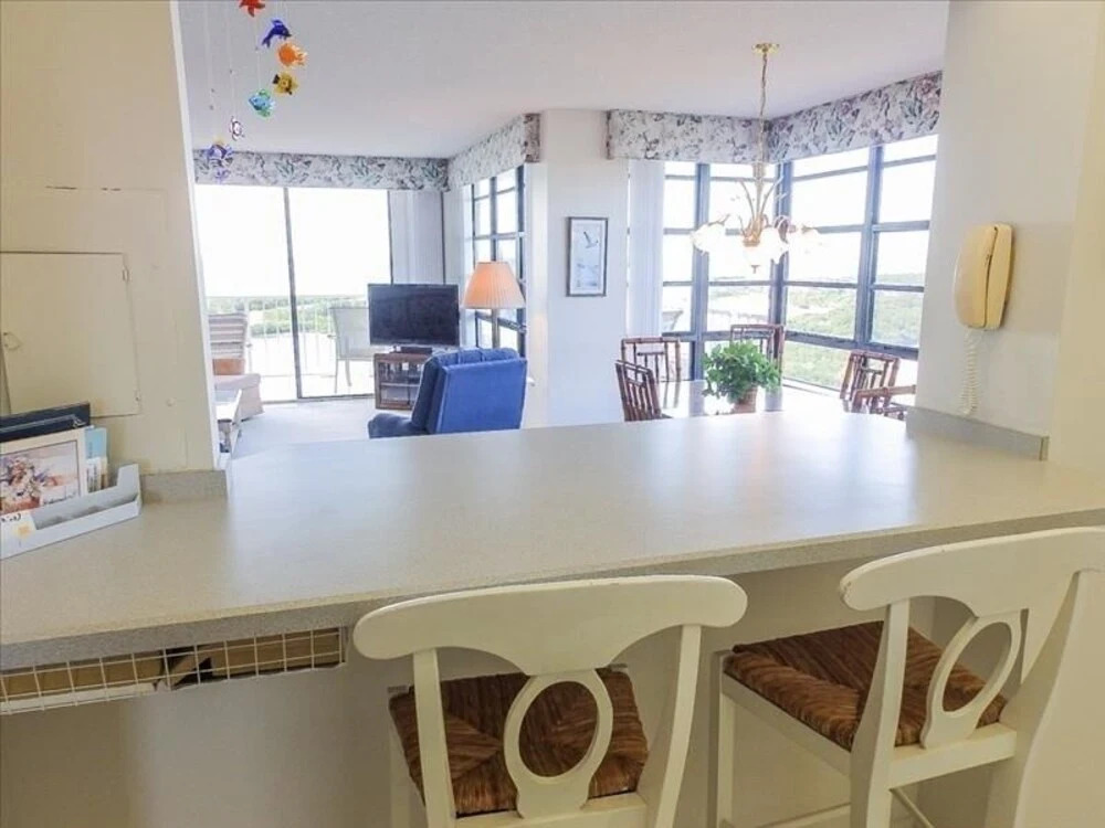 Sst4-1103 - South Seas Tower 2 Bedroom Condo by Redawning