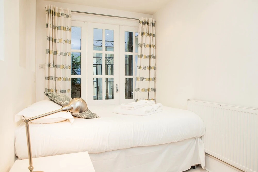 2 Bedroom Apartment in Marylebone