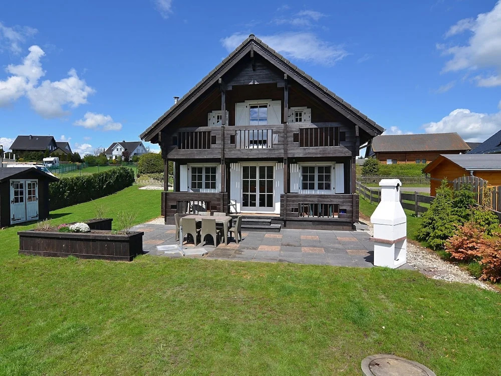 Luxurious Chalet in Medebach Sauerland with Private Garden