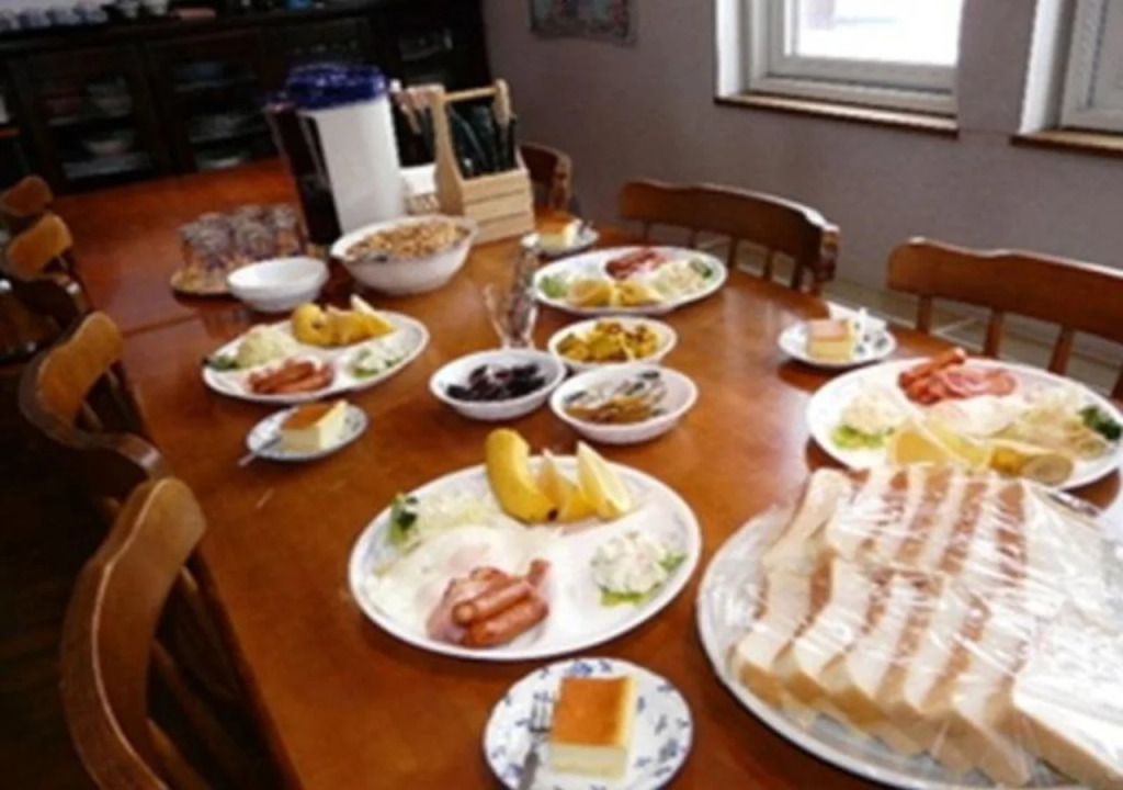 Pension Ressha House