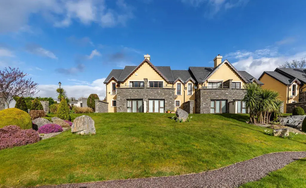 Semi-detached house, Kenmare