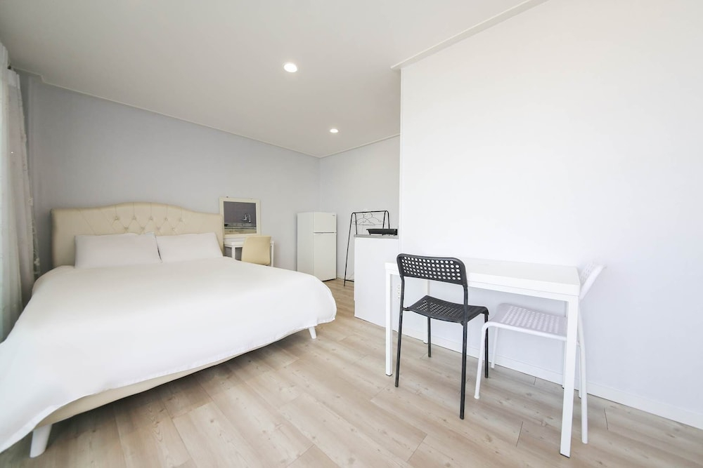 Goseong Venecia Pension