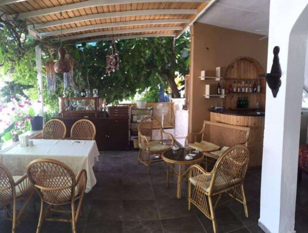 Dantel Restaurant & Pension