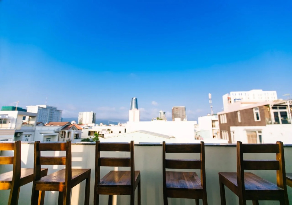 Meraki Villa Hostel