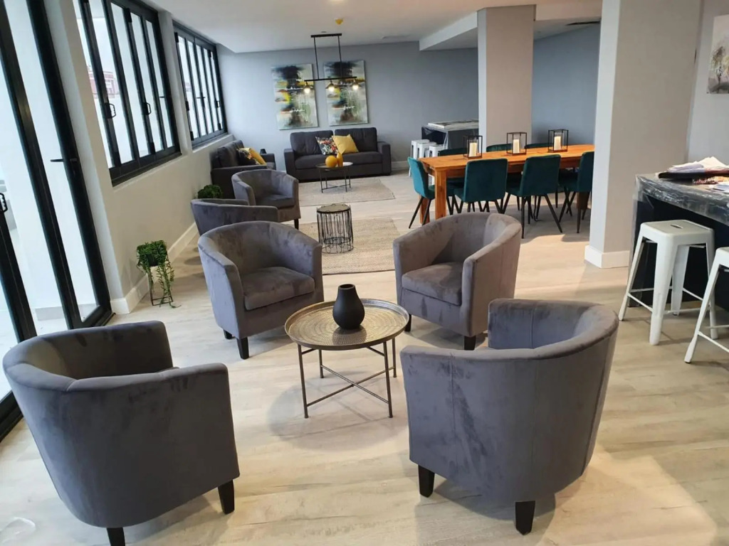 Honeymoon Condo Studio Apartments