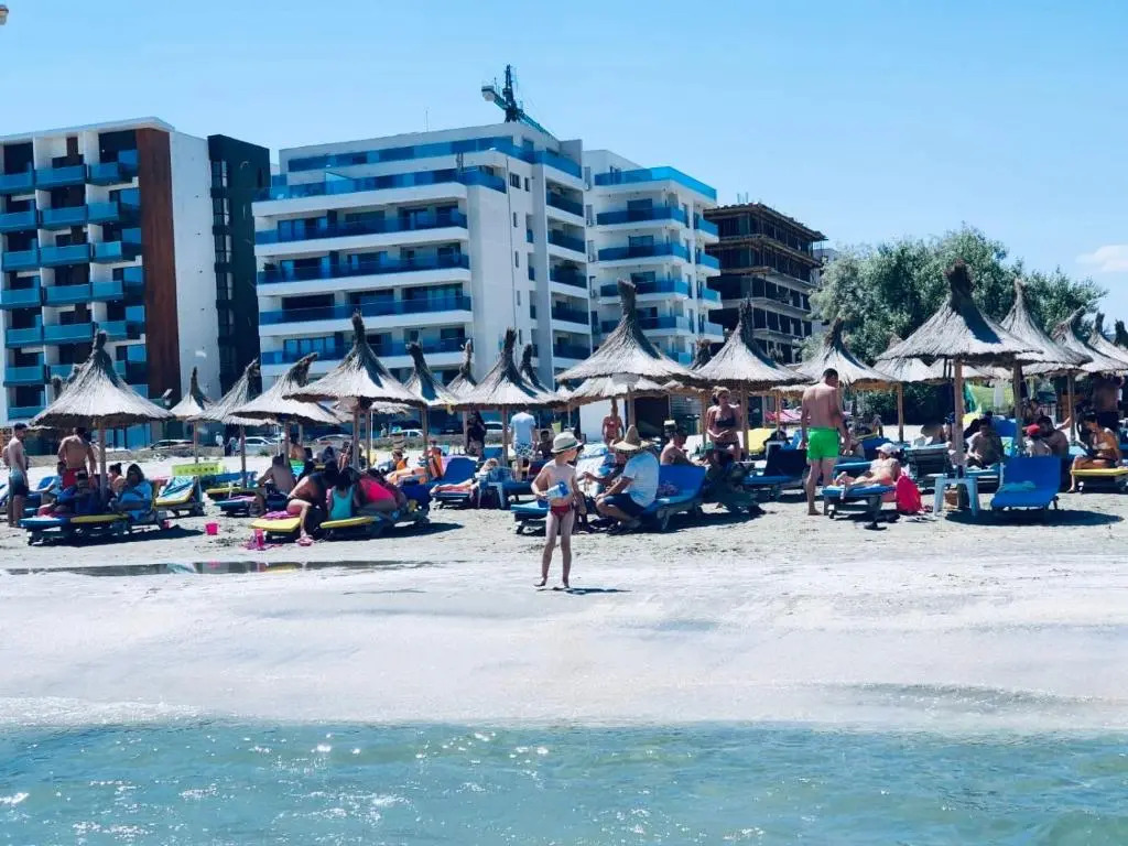 Apartament la plaja Promenada Wave3