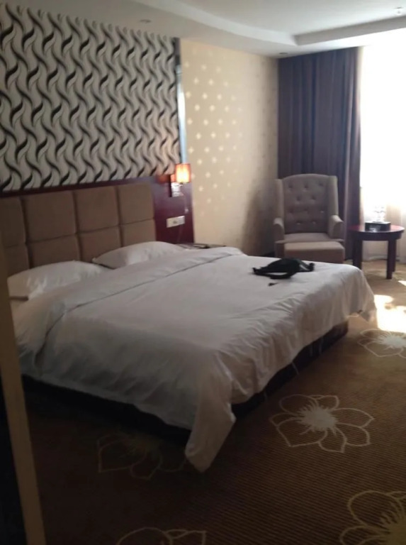 One More Day Hotel