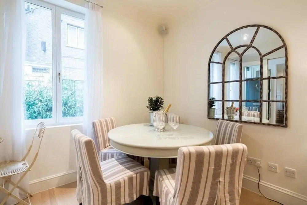 Lovely 3 bedroom house South Kensington