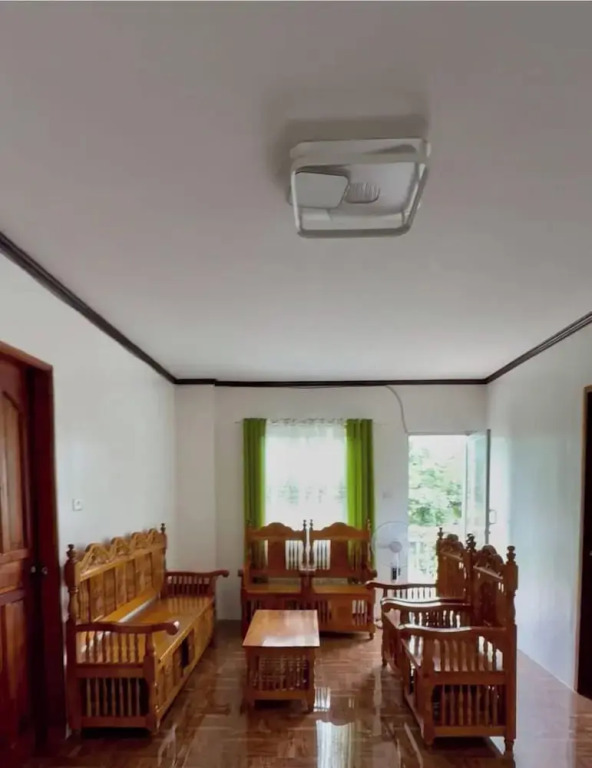 The Meadow View House