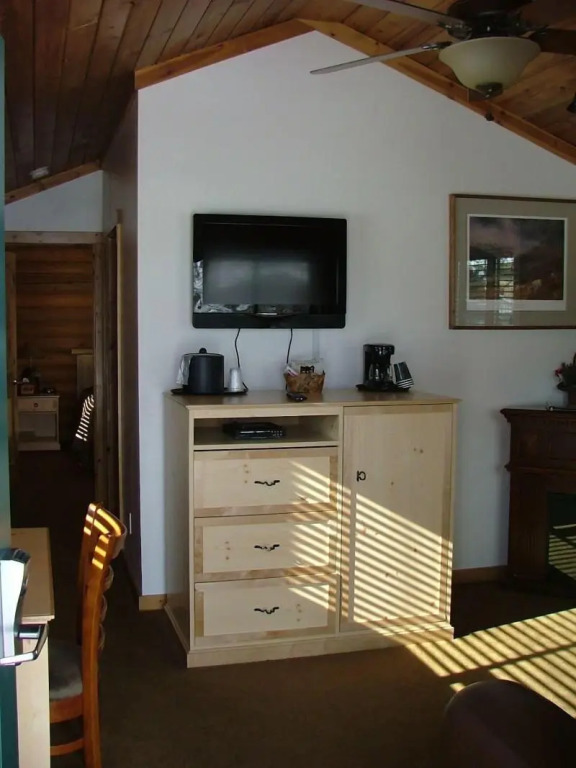 Flying Saddle Resort and Steak House