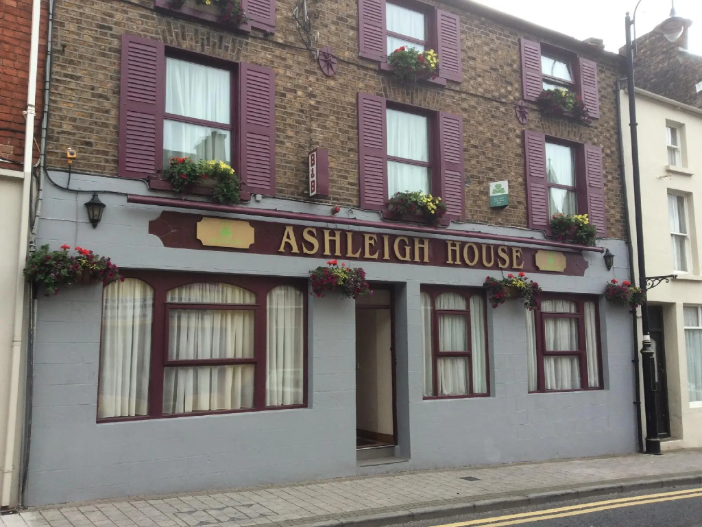 Ashleigh House Bed & Breakfast